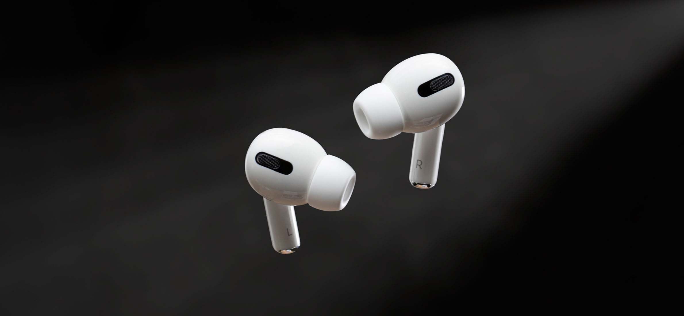 Apple jobber med AI-basert live oversettelse for AirPods 16 Rykter: Live-oversetterfunksjon kommer til Apple Airpods fra iOS 19