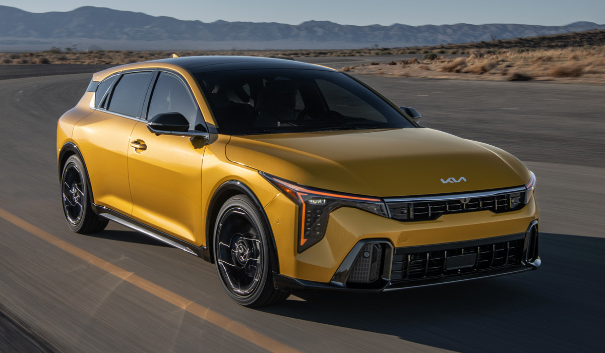 Kia K4 hatchback lansert: Sportslig femdørsalternativ til sedanen med opptil 193 hk 11 vr8XhlCs8b