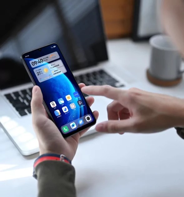 Vivo G3 5G – Rimelig smarttelefon med stort batteri og rask lading 3 Det nye produktet har en svært kraftig prosessor og et romslig batteri, som lover lang batterilevetid.