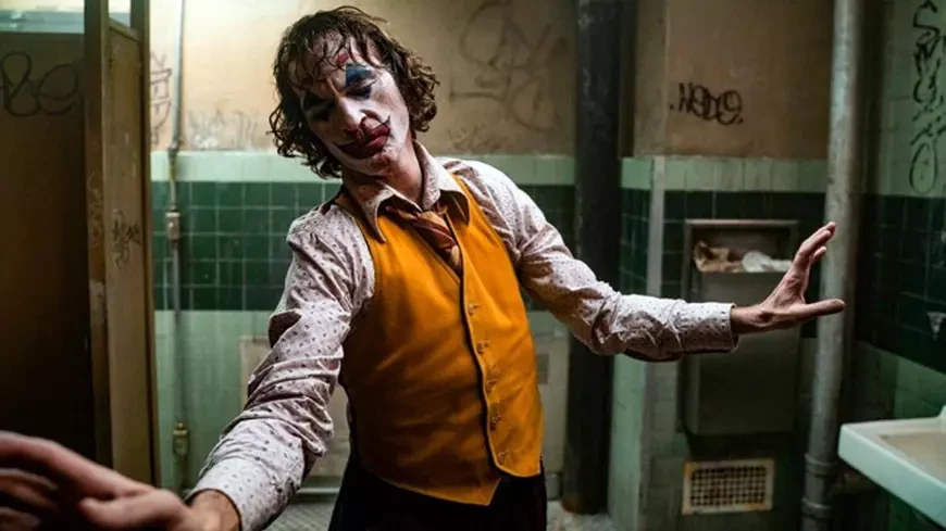 10 filmer som overgår tegneseriene de er basert på – fra The Dark Knight til Spider-Verse 8 4. Jokeren (2019)