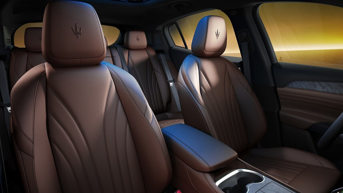 Maserati lanserer eksklusiv Grecale Lumina Blu: Luksuriøs spesialutgave med unik Night Interaction-lakk 7 1O18PeEDS4