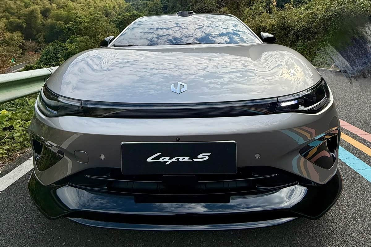 Leapmotor A10: Rimelig el-SUV med 500 km rekkevidde 15 I50Ki6VXa5