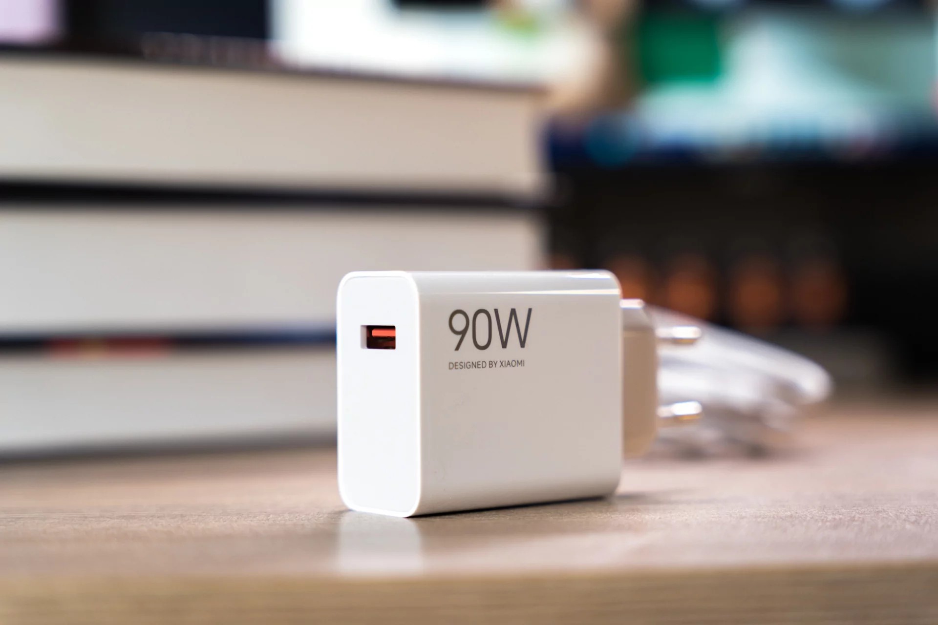 Xiaomi 15T Pro test: Et smartere flaggskip uten unødvendig luksus 9 Sammenlignet med forgjengeren har den nye modellen sett en reversering i ladehastighet: 90 W i stedet for 120 W.