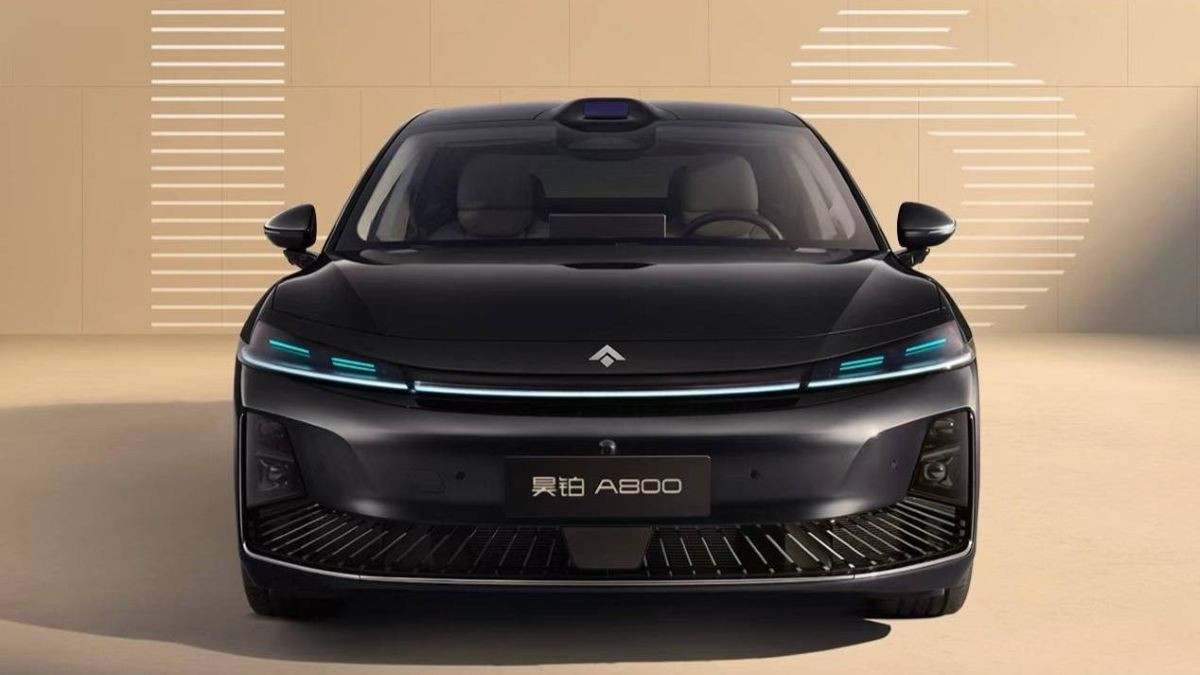 Hyptec A800: Luksus-sedan med futuristisk design, 178 km EV-rekkevidde og AI-cockpit 3 blCZAVuguJ